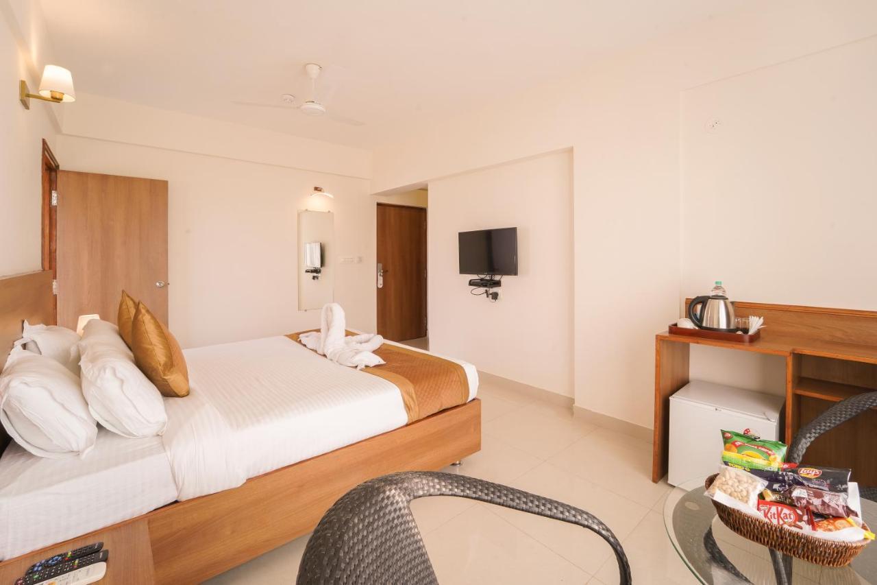 Hotel Wayfarer Porvorim Luaran gambar